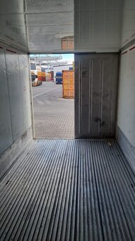 Izolovaný lodní kontejner 20ft - 6