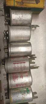 RETRO PŘERUŠOVAČE a RELÉ 12 V - 6
