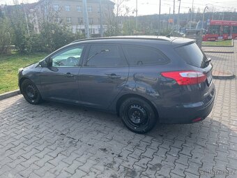Ford Focus Kombi 2012 1.6 TDCI - 6