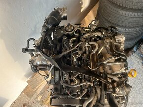 Motor CRL 2.0tdi 110kw. 70tkm. - 6