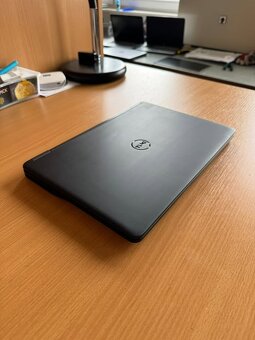 Pěkný notebook Dell Latitude E7250, i5 SSD, záruka - 6