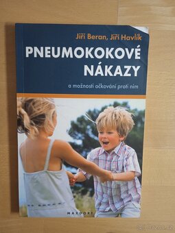 Náhodnych 6× knížek - 6