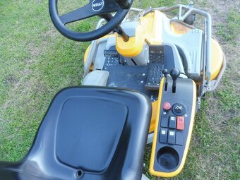 prodám sekačku - rider STIGA. 4x4, profesional, super stav - 6