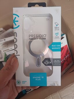 Mix krytu na iPhone a Samsung - 6