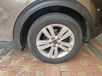 KIA SPORTAGE 2.0 CRDI 4X4 - 6