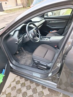 Mazda 3 BP 2019 90kW 122k manuál, ČR - 6