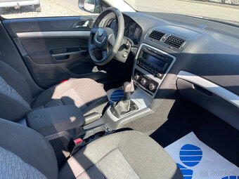 ŠKODA OCTAVIA 1.4 TSI KOMBI SERVIS PEKNA. - 6