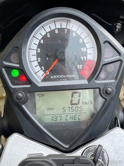 Suzuki SV 1000 S - 6