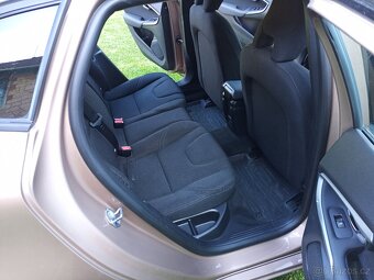 Volvo V40 D2 - 6