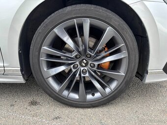 VW Passat 2.0 TDI EVO147KW 4x4 DSG R-line - 6