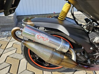 Skutr Aprilia SR50R - 6