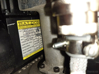 Stäubli RX90 RX 90 6osé robotické rameno se6 servomotory CNC - 6