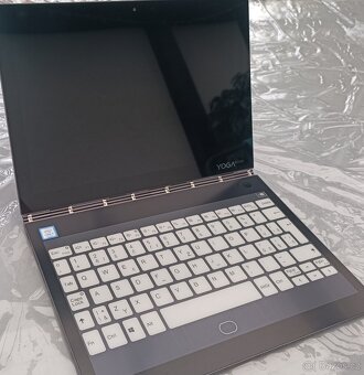 Lenovo Yoga Book C930 10.8"QHD / i5-7Y/4G /256 /LTE /WIN 11 - 6