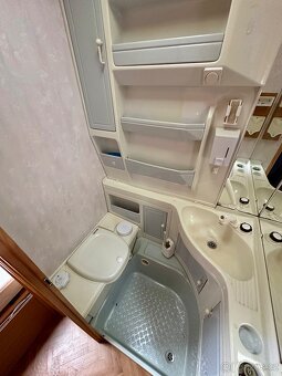 Karavan Wilk Deluxe - 6