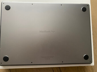 16" Apple MacBook M1 Pro, 16GB/SSD 512GB - kompletní balení - 6