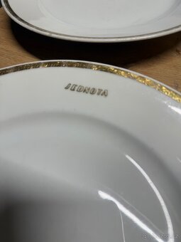 Jednota mělké talíře - 2 sety 8 kusů - 6