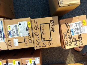 Různé díly kryty blinkrů světel - 6