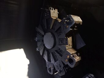 CNC sústruh Hyundai L230 - 6