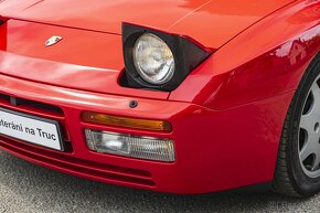 Porsche 944 Turbo - 6