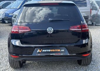 Volkswagen Golf TDI DSG F1 81kW XENONY R19 nafta manuál - 6