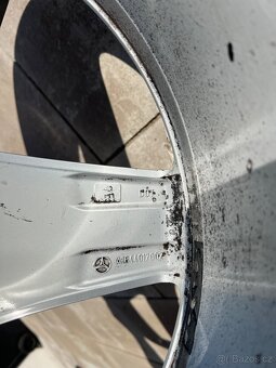 Alu kola 5x112 r21 10j ET37 AMG originál - 6