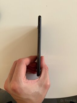 iPhone SE 2020 - 64 GB - 6