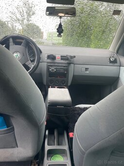Škoda Fabia combi 1.4 16V benzín - 6