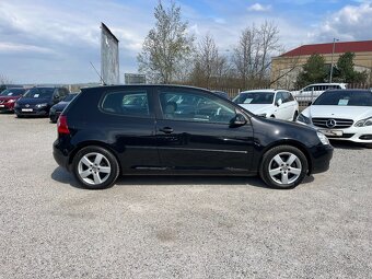 Volkswagen Golf 1.6i 75kW SPORTLINE - 6