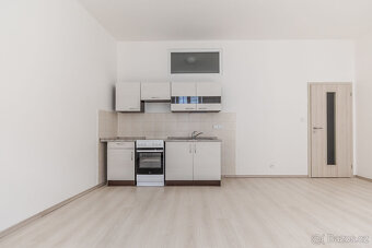 Pronájem, byt 3+kk, 57 m², Plzeň - centrum, ul. V Šipce - 6