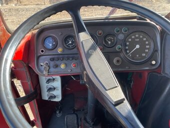 ŠKODA 706 RTO - CISTERNA - 6