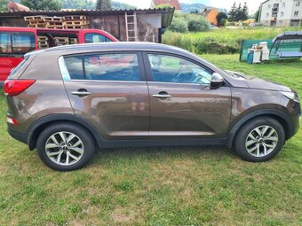 Prodám Kia Sportage 2.0 CRDi 4WD 135 kw 2015/16 - 6