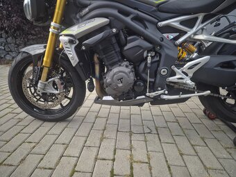 Triumph Speed Triple 1200 RS 2022 - 6