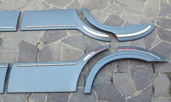 Plastové lemy Ssangyong Rexton - 6