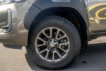 Toyota Hilux MT/6 110kW - 6