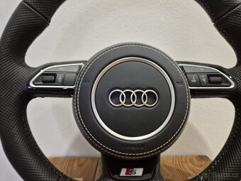 AUDI VOLANT CELO-PERFOROVANY - BIELE PREŠIVANIE - 6