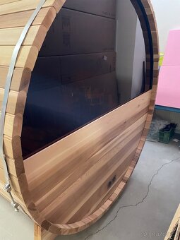 Luxusní Fínska sauna z cedru pro 4-6 osob s panoram.oknem - 6