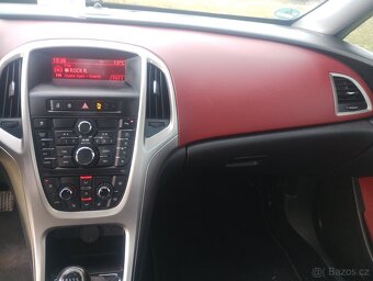 OPEL ASTRA J - 6