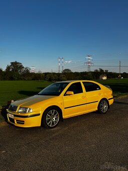 Škoda Octavia RS 1 – 1.8T, žlutá - 6
