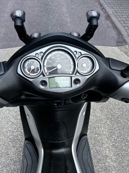 Yamaha Xcity 250 - 6