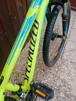 Horské kolo Specialized - 6