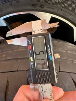 Sada kol Škoda Superb Sportline Supernova 235/40 R19 - 6