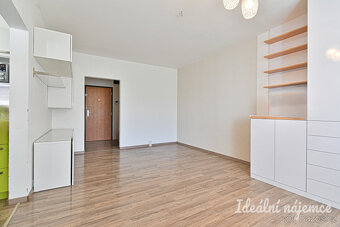 Pronájem bytu 3+1, Kuršova, Bystrc, 22.800 Kč/měs, 70 m2 - 6