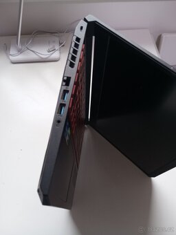 Herní notebook ACER Nitro 5 - 6