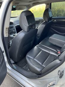 Volvo V70 D5 120kw ND - 6