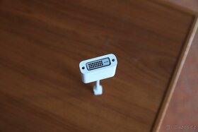 Apple adaptér A1305 Mini DisplayPort to DVI - 6
