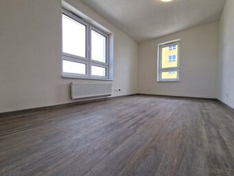 Pronájem bytu 2+kk 52 m², U Borských kasáren - Bory - 6