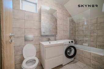 Pronájem byty 2+1, 55 m2 - podkrovní, ev.č. 01083 - 6