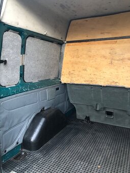 Ford Transit (r.v. 2011), 9 míst, nezávislé topení - 6