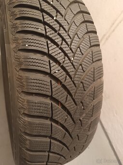 205/60/R16 Semperit Speed Grip 5 zimní - 6