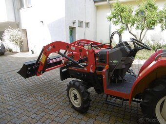 Malotraktor MITSUBISHI MT226D s čelním nakladačem - 6